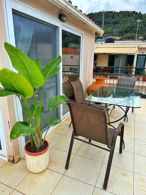 Filoxenia City Apartment Zakynthos Town Exterior photo